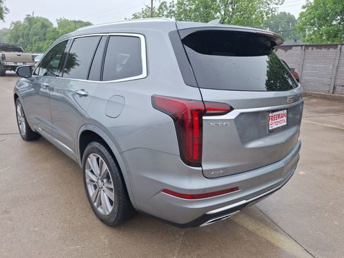 Used 2023 Cadillac XT6 Premium Luxury w/ Platinum Package AWD/4WD image 5
