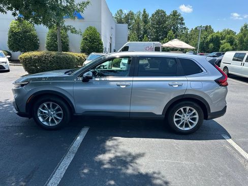 Used 2025 Honda CR-V EX-L image 6