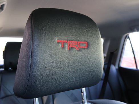 Used 2022 Toyota 4Runner TRD Off-Road Premium image 13