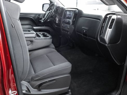 Used 2018 Chevrolet Silverado 1500 LT w/ All Star Edition AWD/4WD image 37