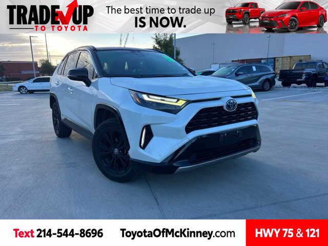 Used 2022 Toyota RAV4 XSE AWD/4WD image 1
