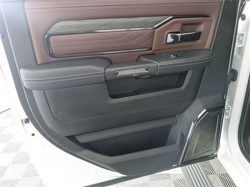 Used 2025 RAM 2500 Limited image 30