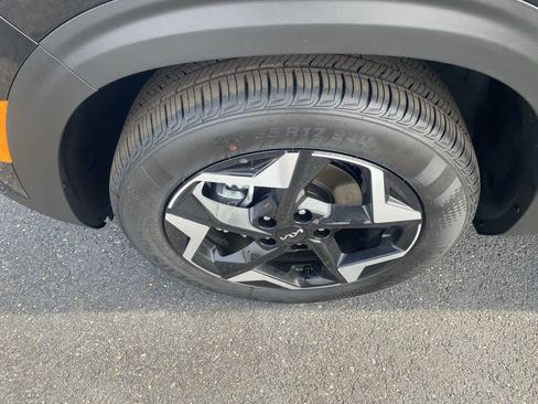 New 2026 Kia Seltos S image 10