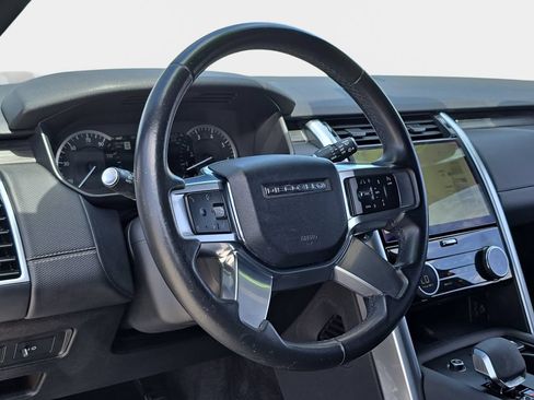 Certified 2023 Land Rover Discovery S R-Dynamic AWD/4WD image 18