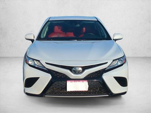 Used 2020 Toyota Camry XSE w/ Navigation Package FWD image 2
