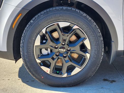 New 2026 Kia Sorento S w/ S Panoramic Sunroof Package image 8