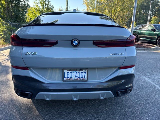 Used 2024 BMW X6 xDrive40i w/ M Sport Professional Package AWD/4WD image 14
