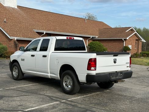 Used 2017 RAM 1500 Tradesman w/ Popular Equipment Group AWD/4WD image 3
