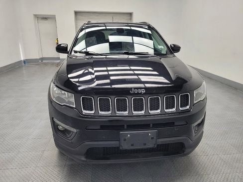 Used 2019 Jeep Compass Latitude w/ Cold Weather Group image 14
