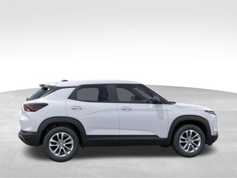 New 2026 Chevrolet TrailBlazer LS AWD/4WD image 5