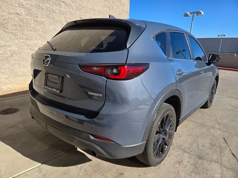 Certified 2022 MAZDA CX-5 Carbon Edition image 4