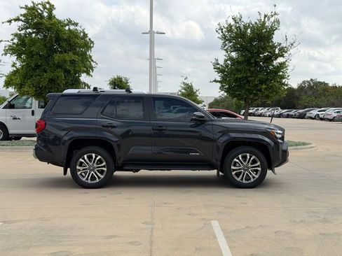 New 2026 Toyota 4Runner Limited AWD/4WD image 4