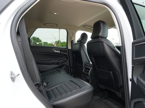 Used 2024 Ford Edge SEL w/ Convenience Package AWD/4WD image 31