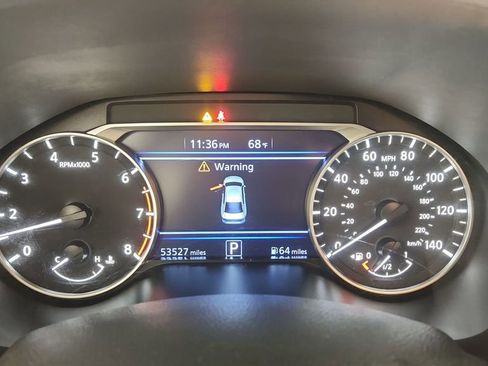 Used 2023 Nissan Altima 2.5 SR image 10