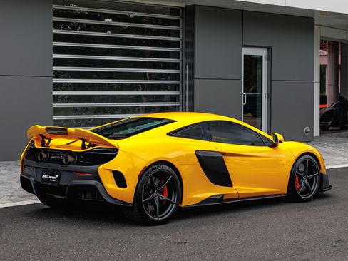 Used 2016 McLaren 675LT Coupe image 9