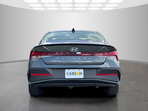 New 2025 Hyundai Elantra Sport image 5