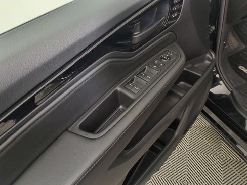Used 2025 Honda Odyssey Touring image 15