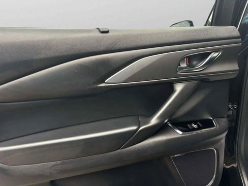 Used 2021 MAZDA CX-9 Touring w/ Touring Premium Package image 17