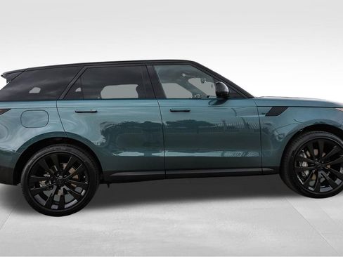 New 2026 Land Rover Range Rover Sport SE AWD/4WD image 4