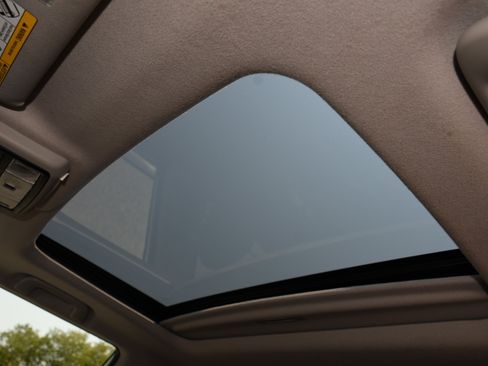 Certified 2023 Toyota 4Runner TRD Off-Road Premium w/ Moonroof Package AWD/4WD image 7