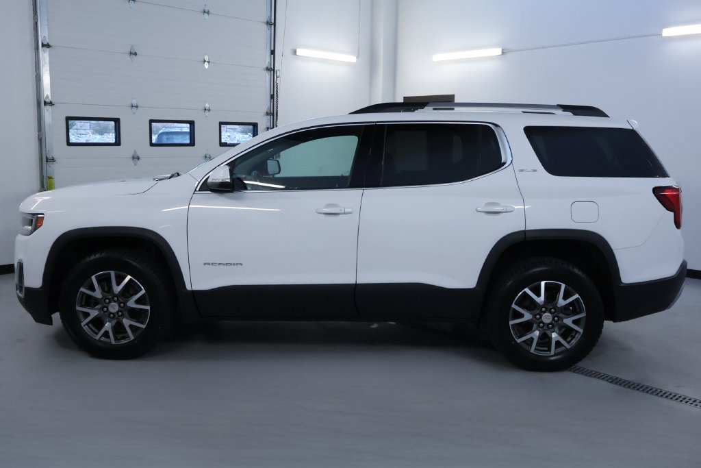 Used 2023 GMC Acadia SLE w/ Driver Convenience Package AWD/4WD image 5