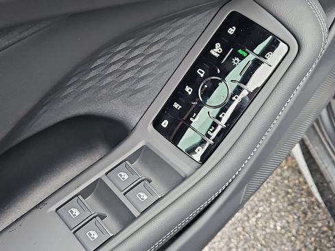 New 2026 Audi A6 Premium Plus AWD/4WD image 20