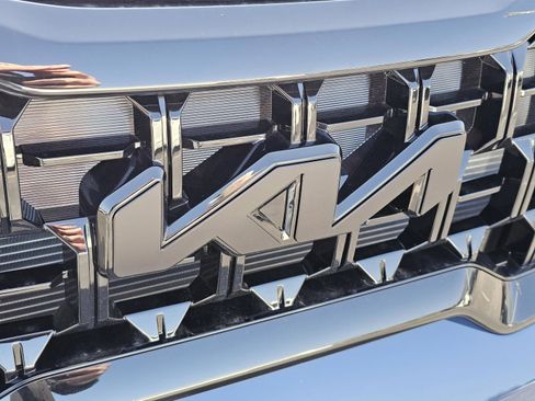 New 2025 Kia Telluride EX X-Line image 3