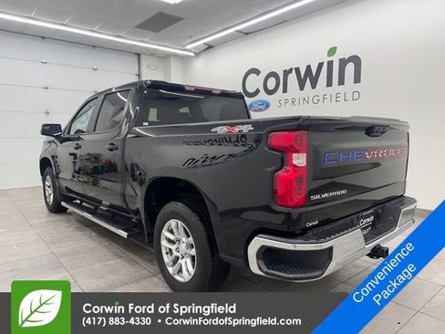 Used 2022 Chevrolet Silverado 1500 LT image 3
