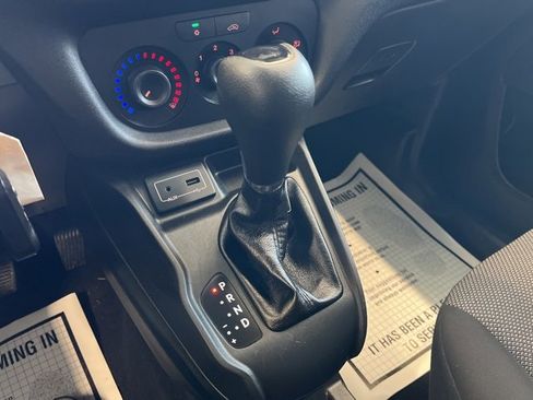 Used 2019 RAM ProMaster City Tradesman image 17