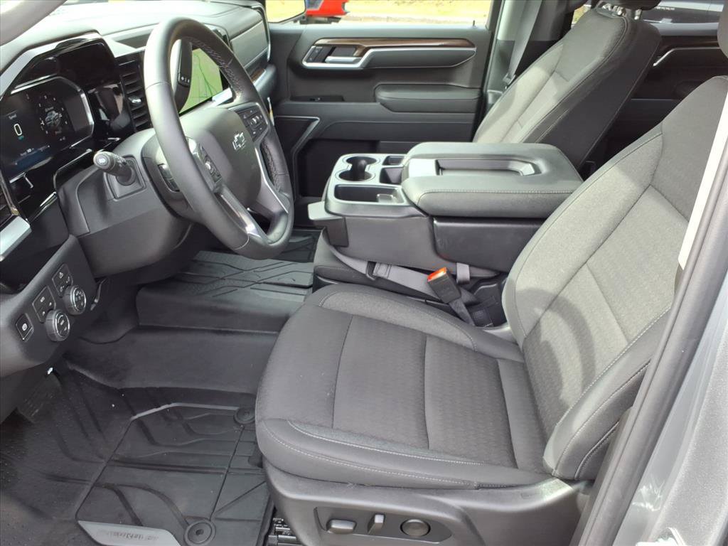 Used 2026 Chevrolet Silverado 1500 RST w/ RST Select Package AWD/4WD image 10