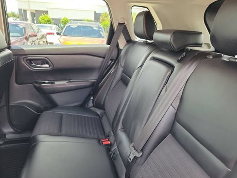 Used 2025 Nissan Rogue SV w/ Rock Creek Premium Package AWD/4WD image 15