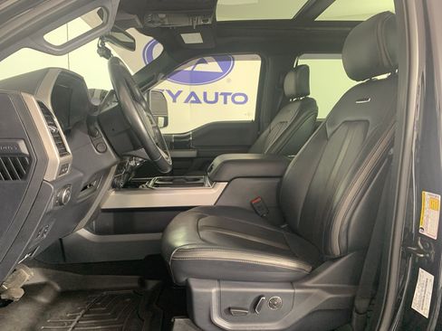 Used 2022 Ford F350 Platinum AWD/4WD image 14