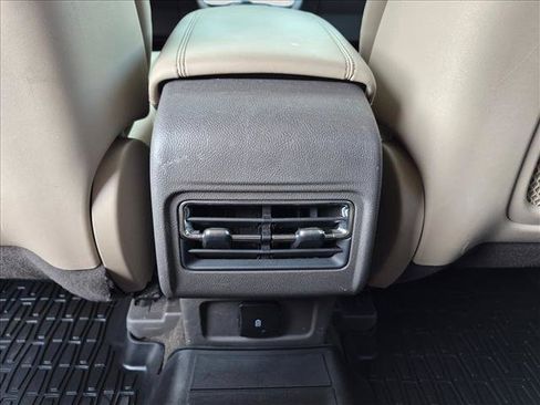 Used 2021 Lincoln Corsair FWD w/ Convenience Package image 17