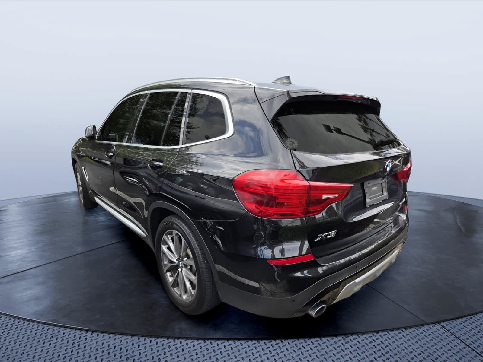 Used 2019 BMW X3 sDrive30i w/ Driving Assistance Package RWD image 3