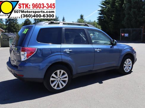Used 2011 Subaru Forester 2.5X Limited AWD/4WD image 7