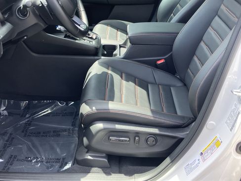 Used 2026 Honda CR-V Sport-L image 17
