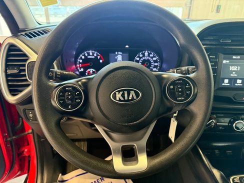 Used 2021 Kia Soul S image 19