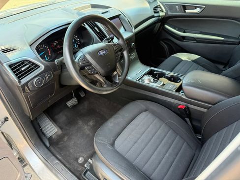 Used 2020 Ford Edge SE FWD image 13