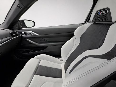 Used 2024 BMW M4 xDrive Competition AWD/4WD image 30