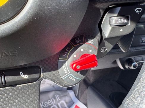 Used 2020 Ferrari F8 Tributo RWD image 17