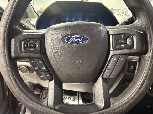 Used 2018 Ford F250 XL w/ Power Equipment Group AWD/4WD image 17