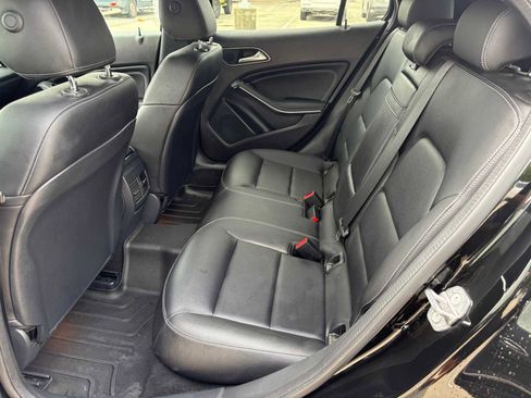 Used 2020 Mercedes-Benz GLA 250 image 11