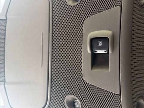 Used 2018 Ford F150 Lariat w/ Equipment Group 502A Luxury AWD/4WD image 50