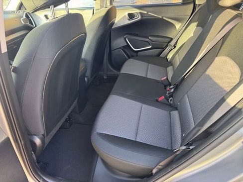 Certified 2025 Kia Soul LX image 14