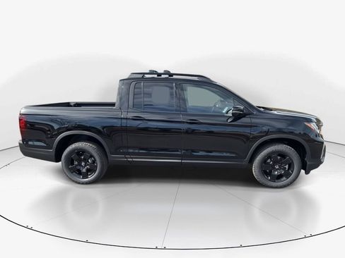 New 2026 Honda Ridgeline Black Edition image 4