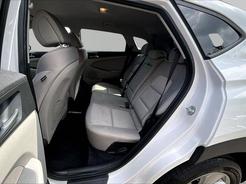 Used 2016 Hyundai Tucson SE w/ Option Group 02 image 22