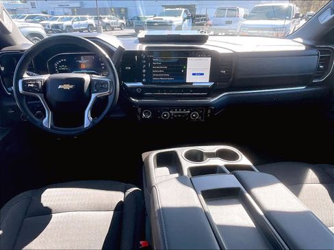 Used 2024 Chevrolet Silverado 1500 LT image 20