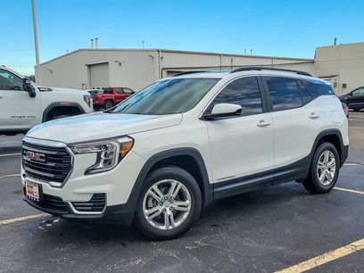 Used 2022 GMC Terrain SLE w/ Driver Convenience Package