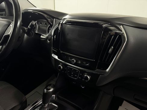 Used 2019 Chevrolet Traverse LT image 74
