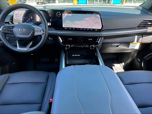 New 2026 Chevrolet Tahoe Z71 w/ Comfort Package AWD/4WD image 5